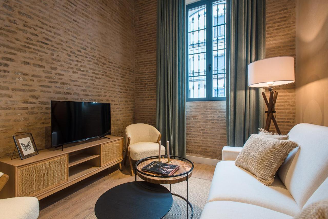 La Silleria De Triana By Magno Apartments เซบีญา ภายนอก รูปภาพ