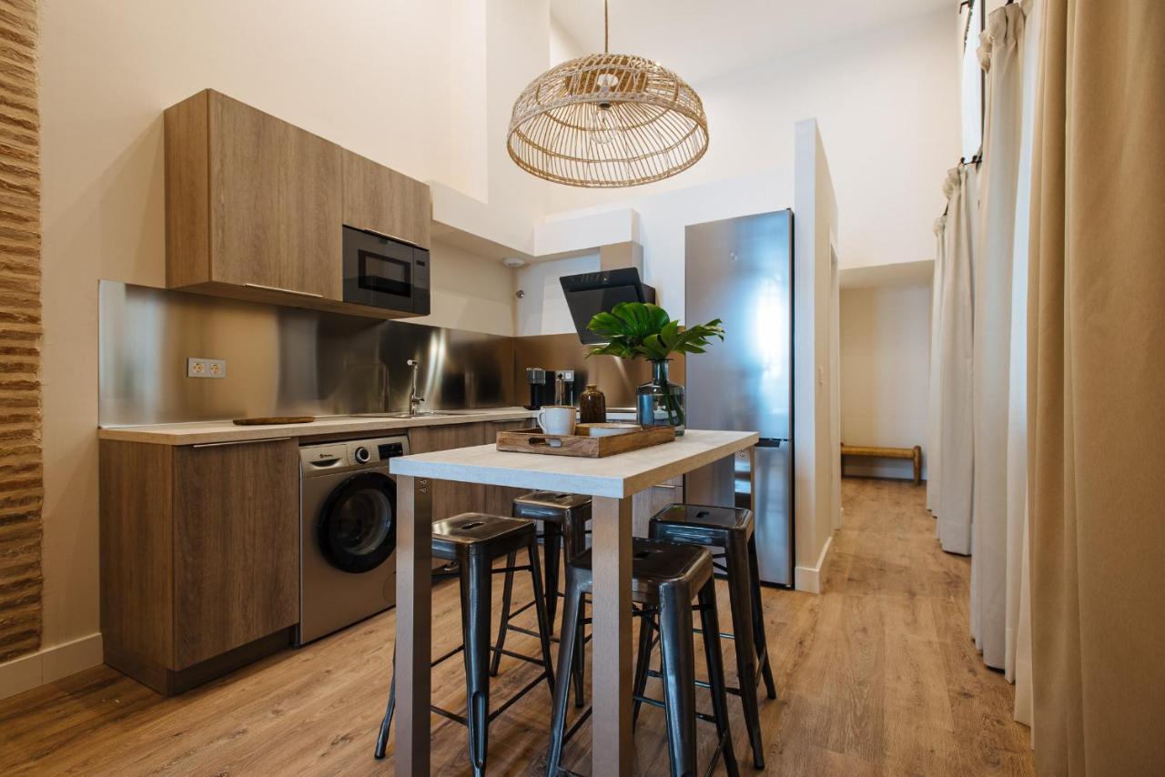 La Silleria De Triana By Magno Apartments เซบีญา ภายนอก รูปภาพ