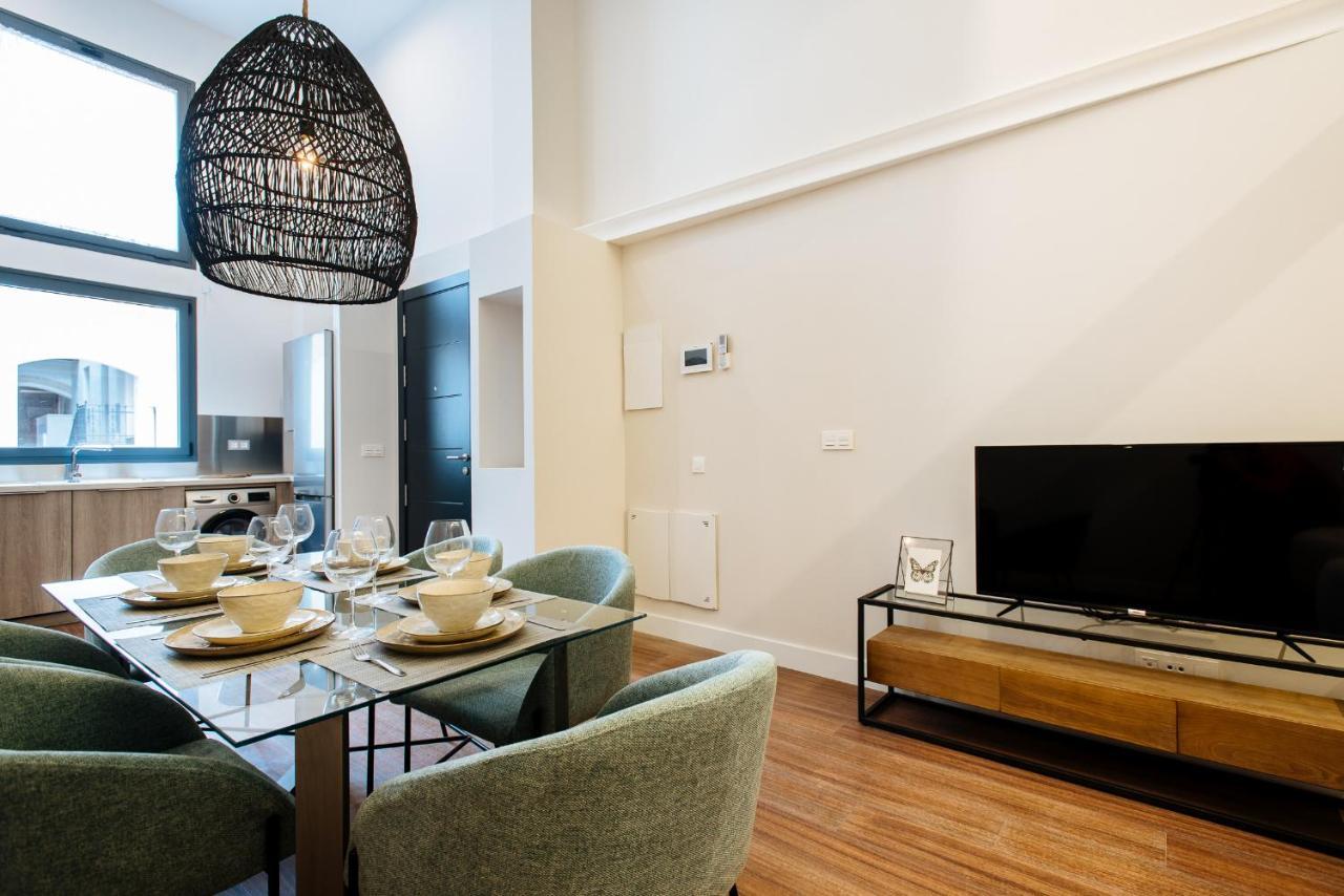 La Silleria De Triana By Magno Apartments เซบีญา ภายนอก รูปภาพ