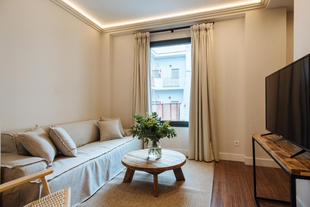 La Silleria De Triana By Magno Apartments เซบีญา ภายนอก รูปภาพ