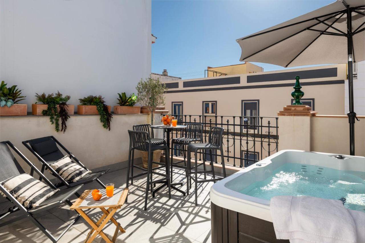La Silleria De Triana By Magno Apartments เซบีญา ภายนอก รูปภาพ